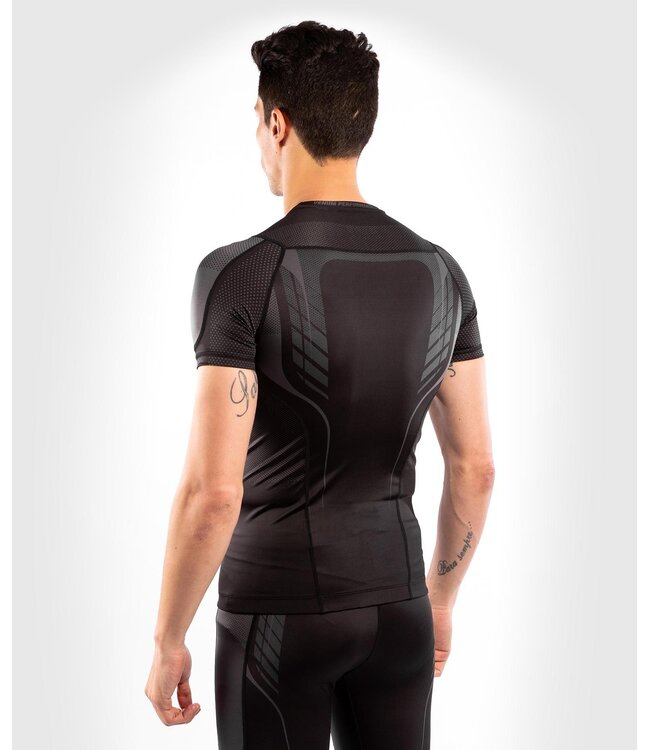 Venum Athletics Kurzarm Rashguard – Schwarz/Gold | High‑Performance MMA & BJJ Kompressionsshirt
