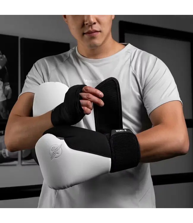 Hayabusa T360 Boxhandschuhe – White/Black | Premium Training, Sparring & Handgelenkstütze