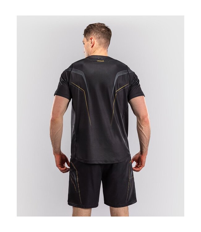 Venum Streamline Dry Tech T‑Shirt – Sneldrogend Lichtgewicht Sportshirt – Zwart/Goud