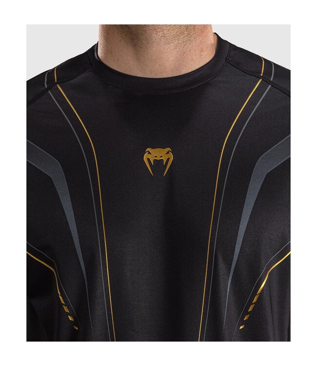 Venum Streamline Dry Tech T‑Shirt – Schnell Trocknendes Leichtes Trainingsshirt – Schwarz/Gold