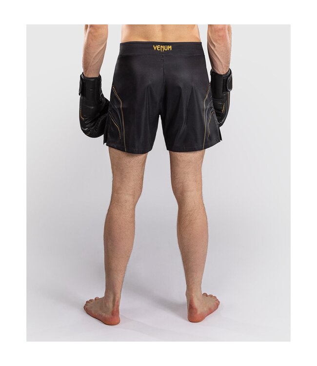Venum Streamline Fightshorts – Leichte MMA & Kickbox Shorts – Schwarz/Gold