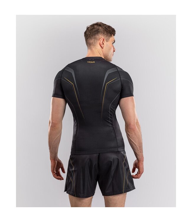 Venum Streamline Rashguard Kurzarm Schwarz/Gold – Für MMA, BJJ, Kickboxen & Muay Thai