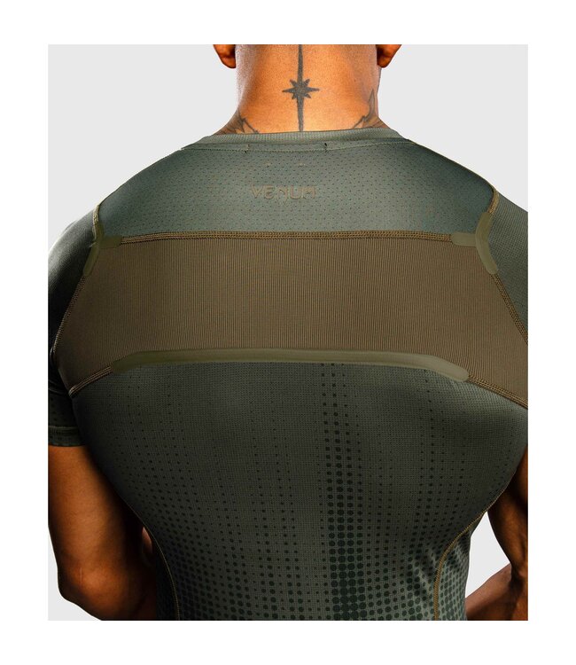 Venum Stealth Short Sleeve Rashguard Khaki/Dark Green – Compression Top for MMA, Kickboxing & Muay Tha