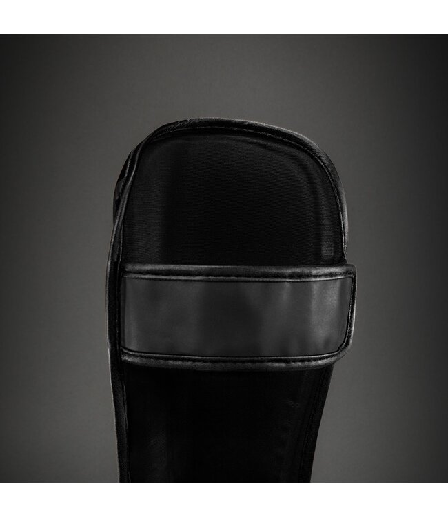 Venum CHALLENGER Kickboxing Standup Shinguards Matte Black