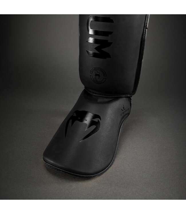 Venum Kickboks Scheenbeschermers Challenger Matte Black