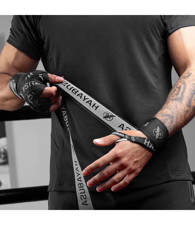 Hayabusa Deluxe Hand Wraps 450 cm – Boxing Hand Wraps – Black/White