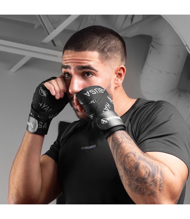 Hayabusa Deluxe Hand Wraps 450 cm – Boxing Hand Wraps – Black/White