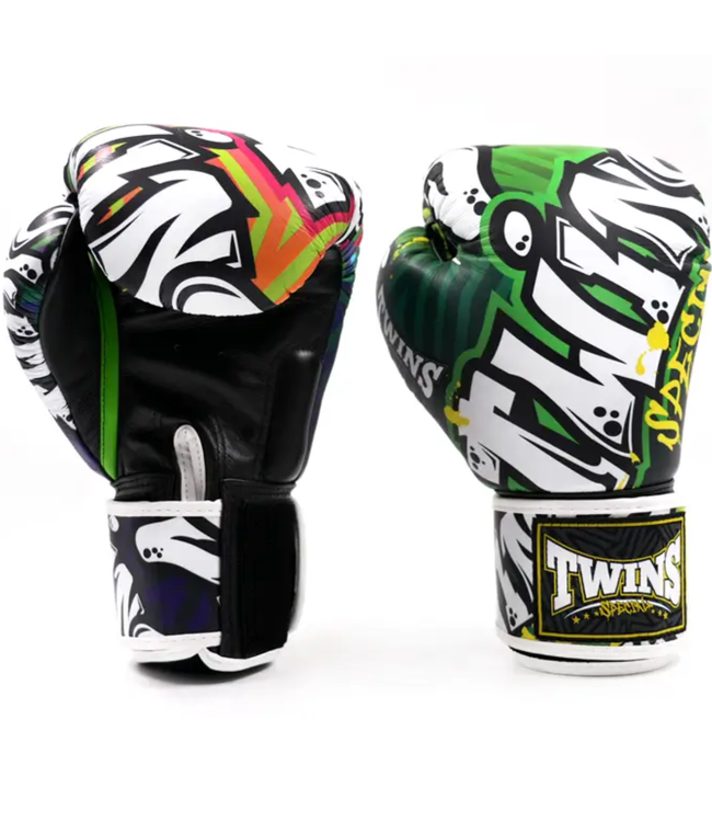 Twins Special BGVL4 Box‑ & Kickboxhandschuhe Graffiti – Schwarz
