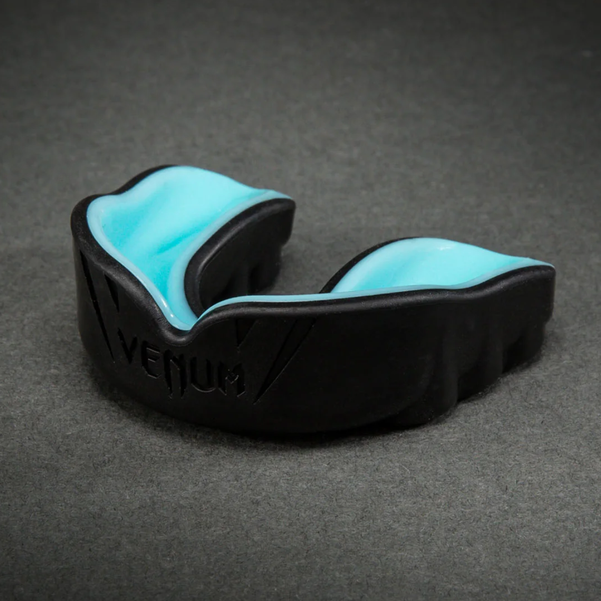 Venum Challenger Mouthguards – Reliable protection & comfort for all combat sports