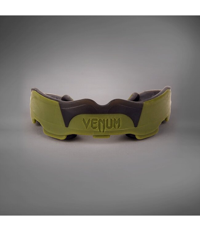 Venum Predator Mouthguard – Mouthguard for Boxing, Kickboxing & MMA – Khaki Black