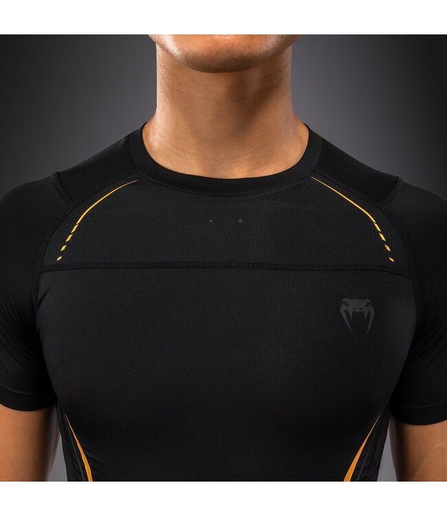 Venum G-Core Short Sleeve Rashguard – Black/Gold for Kickboxing & MMA