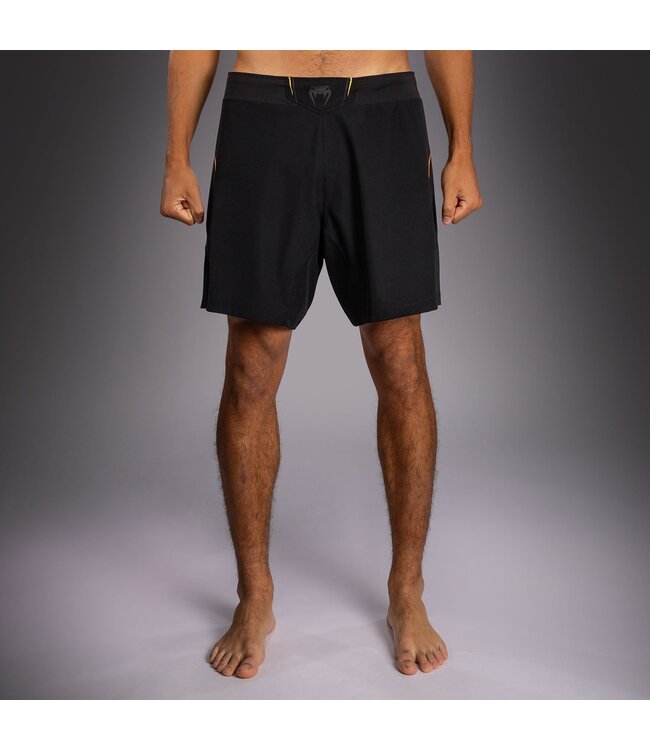Venum G-Core Fightshorts Schwarz/Gold – MMA, BJJ & Kickboxen