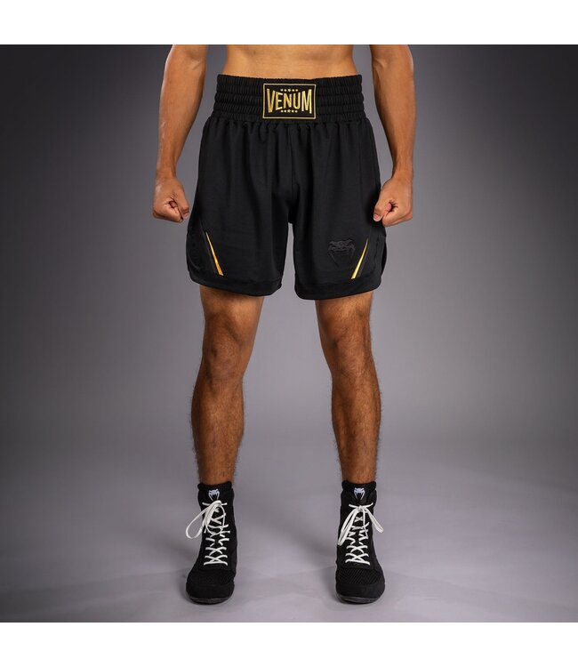 Venum G-Core Boxshorts Schwarz/Gold – Leichte Boxshorts für Training & Wettkampf