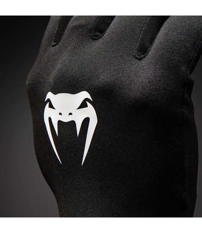 Venum Glove Liners – Bequeme Innenhandschuhe für Boxen, Kickboxen & MMA – Schwarz