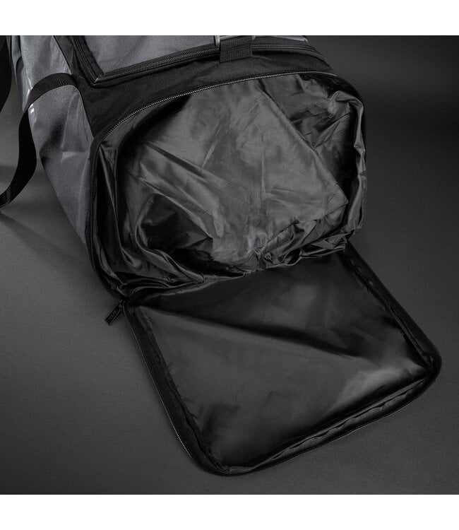 Venum Essential Sporttas 61L – Grijs/Zwart