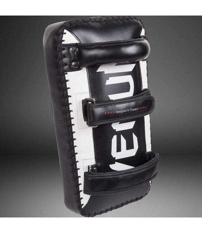 Venum Giant Kick Pads – Black/Ice (Pair) – Kickboxing & Muay Thai