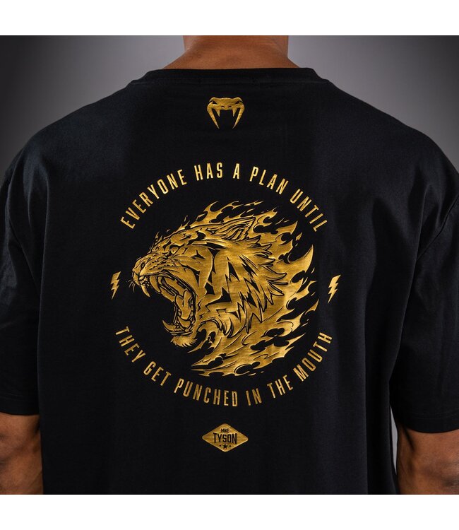 Venum x Mike Tyson Everyone Has a Plan T‑Shirt – Schwarz/Gold – Mike Tyson T‑Shirt