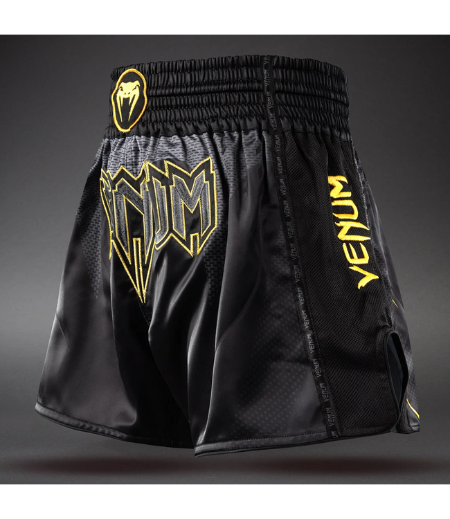 Venum G-Core Muay Thai Shorts Zwart/Goud – Kickboksshort