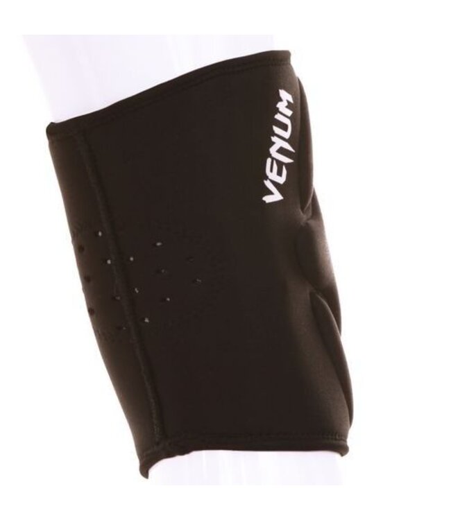 Venum Kontact Lycra Gel Knieschützer Schwarz von Venum Fight Gear