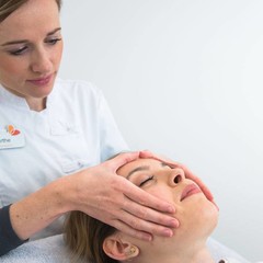 Luxe Facial