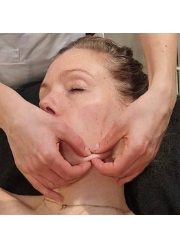 Bindweefsel massage  gezicht