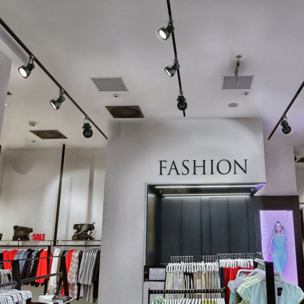 LED Trackspot Black Tracklight - Universal 3-faset - 15W dæmpbar 2700K LED Trackspot Black Tracklight - Universal 3-faset - 15W dæmpbar 2700K