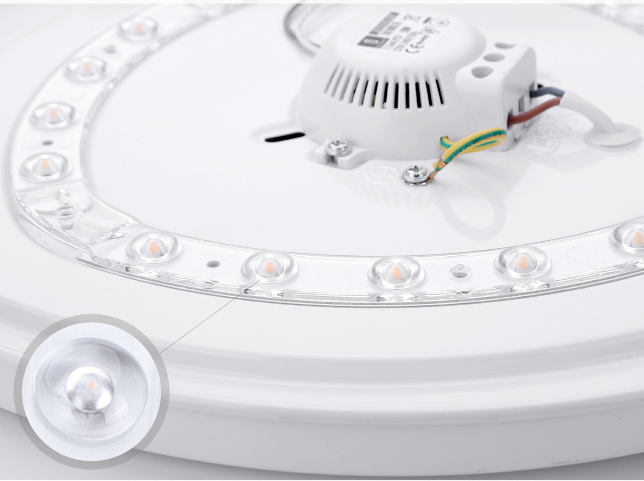 Aigostar LED Hvid loftslampe rund - 24W erstatter 104W - 3000k Varm hvid - 380x60mm