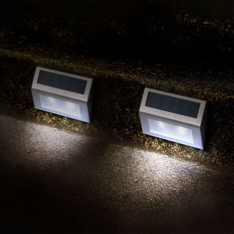 Modee Lighting LED Solcelle Væglampe - IP44 12lm 6000K Kold hvid - 2 stk.