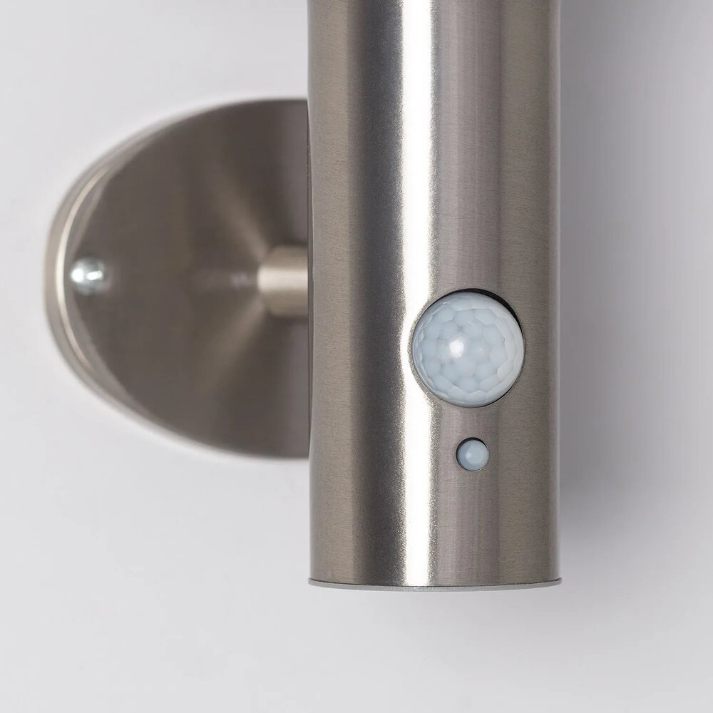 LCB Solar LED væglampe udendørs - PIR bevægelsessensor - 3800K-4200K - IP44 LCB Solar LED væglampe udendørs - PIR bevægelsessensor - 3800K-4200K - IP44