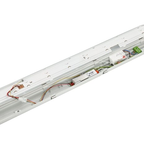 Philips Philips LED vandtæt armatur CoreLine WT120C G2 25,5W 3400lm - 840 Neutral Hvid | 150cm - Bevægelses- og lyssensor Philips Philips LED vandtæt armatur CoreLine WT120C G2 25,5W 3400lm - 840 Neutral Hvid | 150cm - Bevægelses- og lyssensor