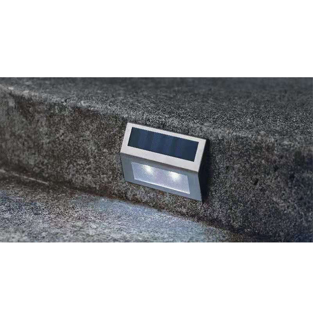 Modee LED Solcelle Væglampe - 6000K Dagslys - WS108 - 2 stk. Modee LED Solcelle Væglampe - 6000K Dagslys - WS108 - 2 stk.