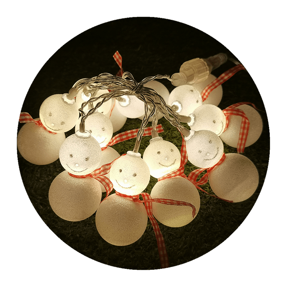 Modee Julelyskæde med Snemand - 1,35 Meter - 10 LED'er - På Batteri Modee Julelyskæde med Snemand - 1,35 Meter - 10 LED'er - På Batteri