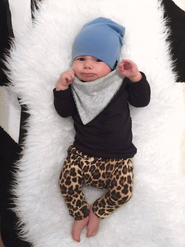 Beau Hudson + Newborn Bandit Baby (muts)