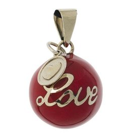 Babylonia + Bola Rood Met 'Love'