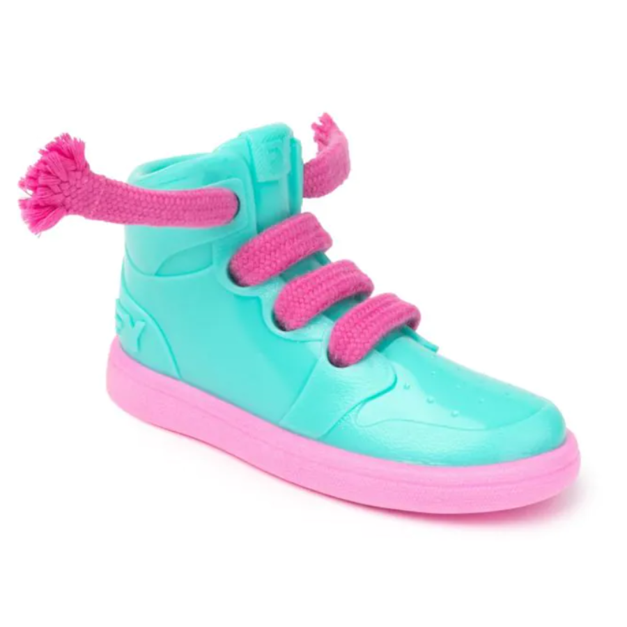 Fresh Kicks 'N' Licks - Interactive Chew Toy