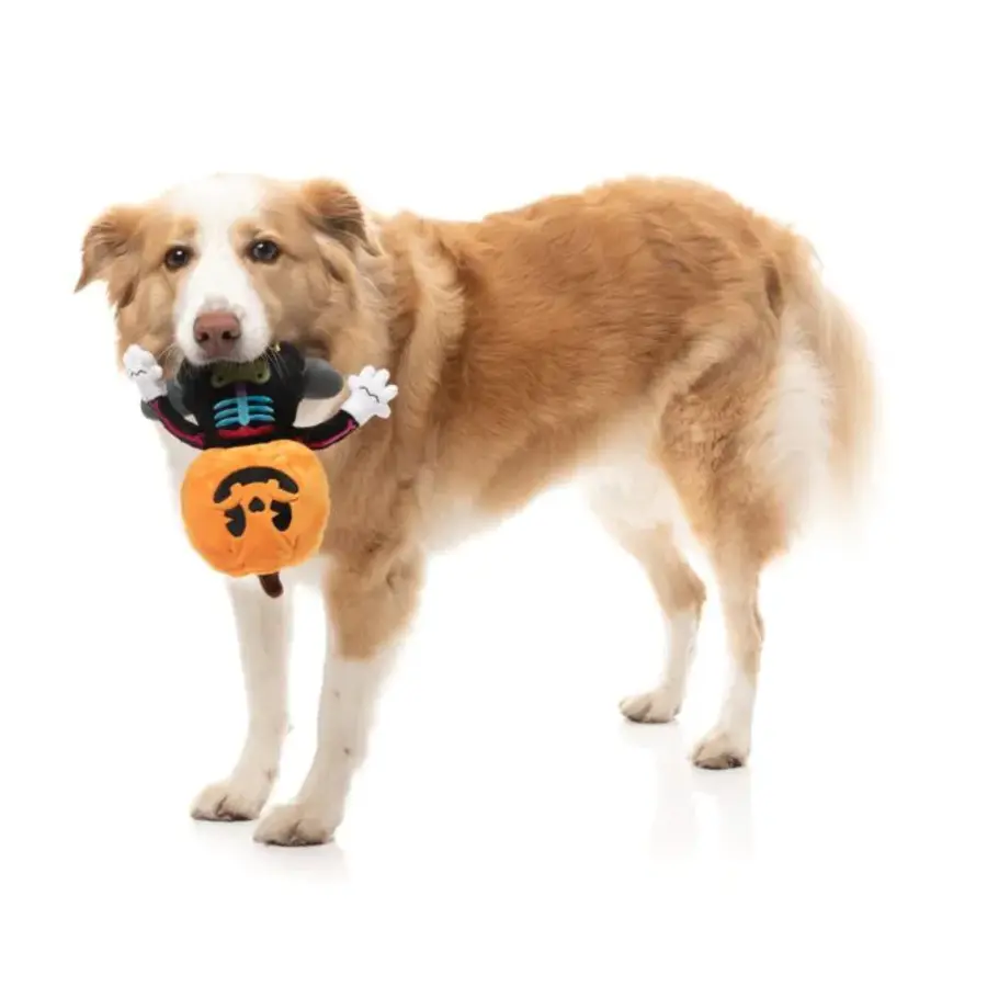Halloween Boo-Ternut