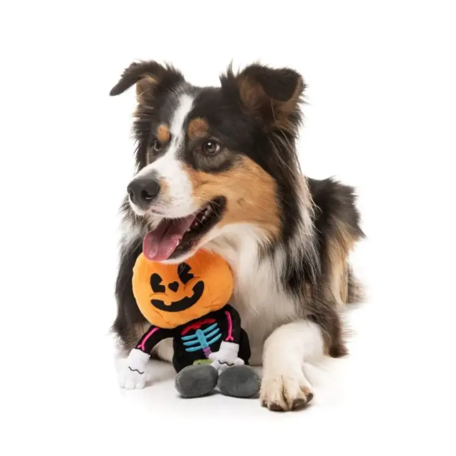Halloween Boo-Ternut