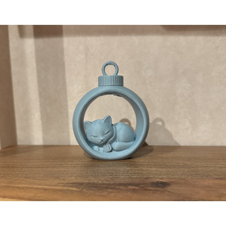 Christmas Sleeping Cat in Ornament Assorti