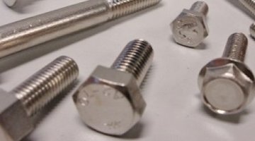 Buiten zeskantbouten