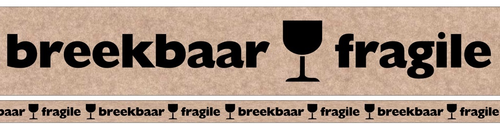 Papieren Waarschuwingstape 50 mm x 50 mtr BREEKBAAR/FRAGILE bruin/zwart, 36 rol/per doos