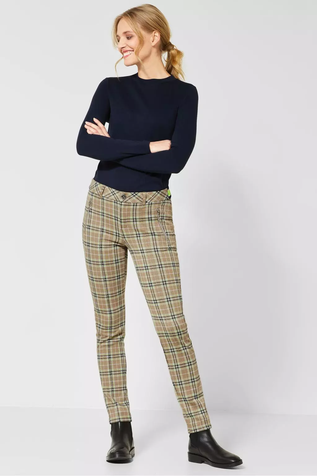 Street One Checkered Pants York - Easy Camel