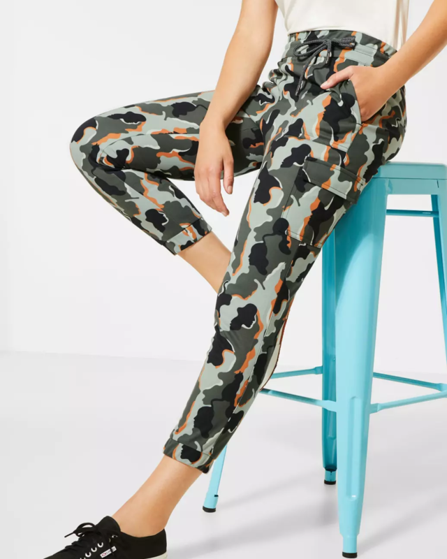 Street One Losse Broek met Camouflage Print Bonny - Shady Olive