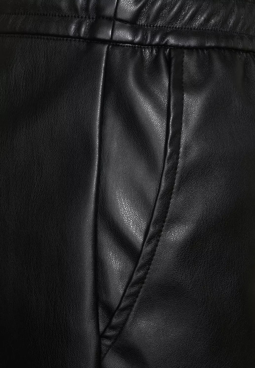 Cecil Mini Skirt in PU - Black