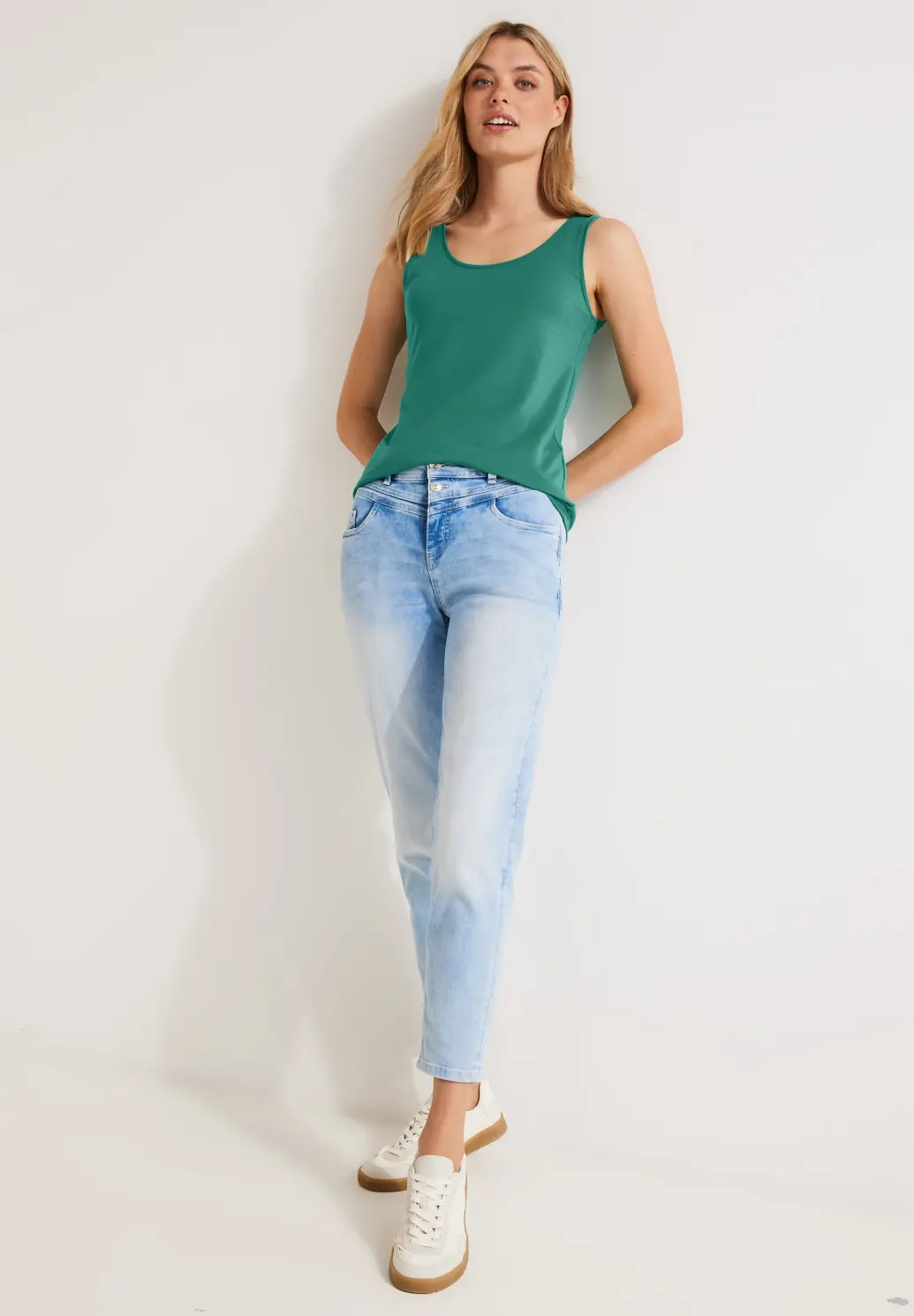 Blues Basic Green - Anni - Street Lagoon Cotton Top | One