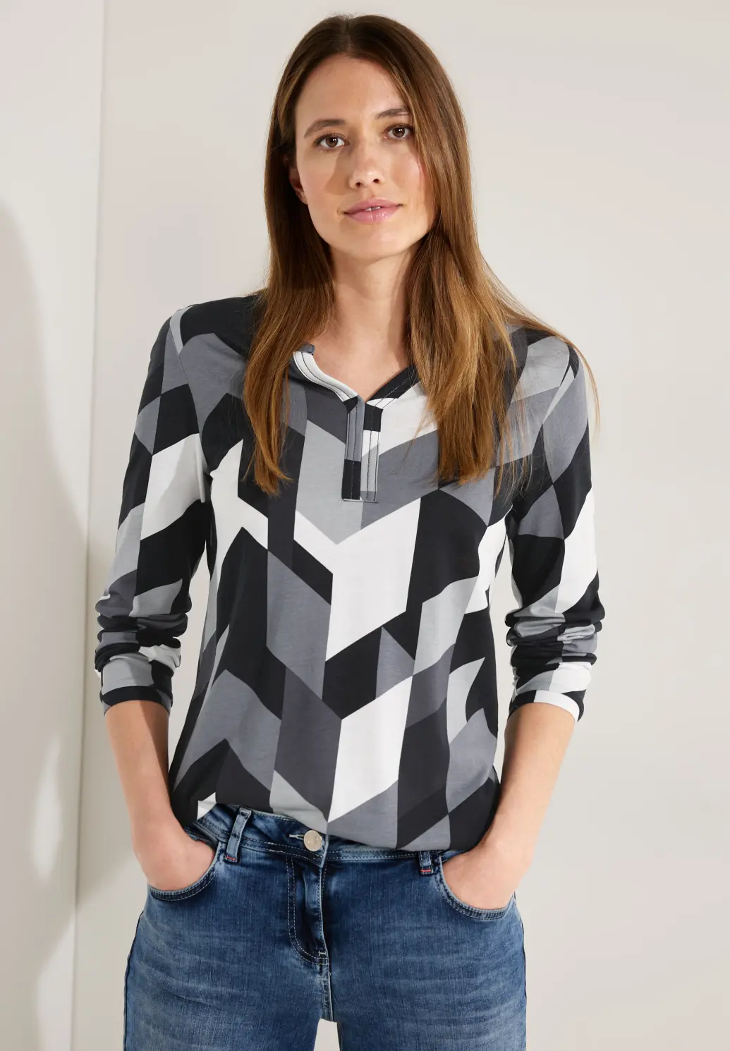 CECIL Langarmshirt mit Grafikprint - Black / Schwarz | - Cotton Blues