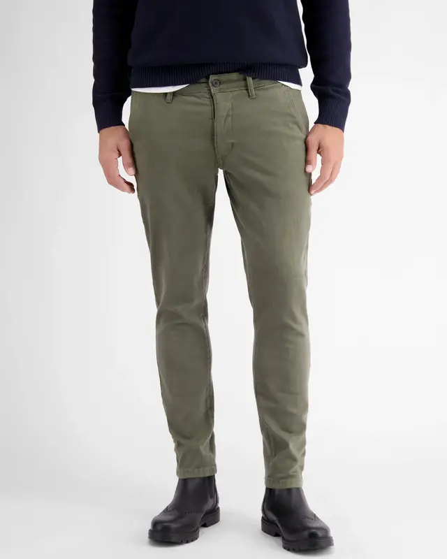 Lerros Chino in softer Hyperflex-Stretch-Qualität - Aged Olive