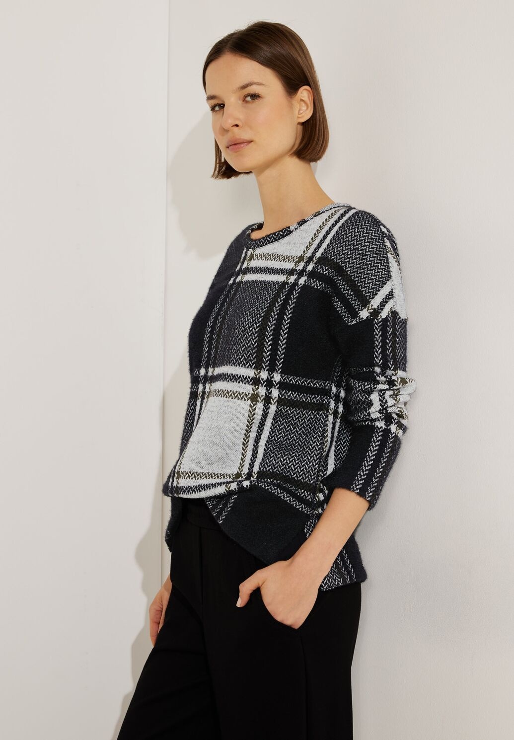 Cecil Ruiten Jacquard Shirt - Black