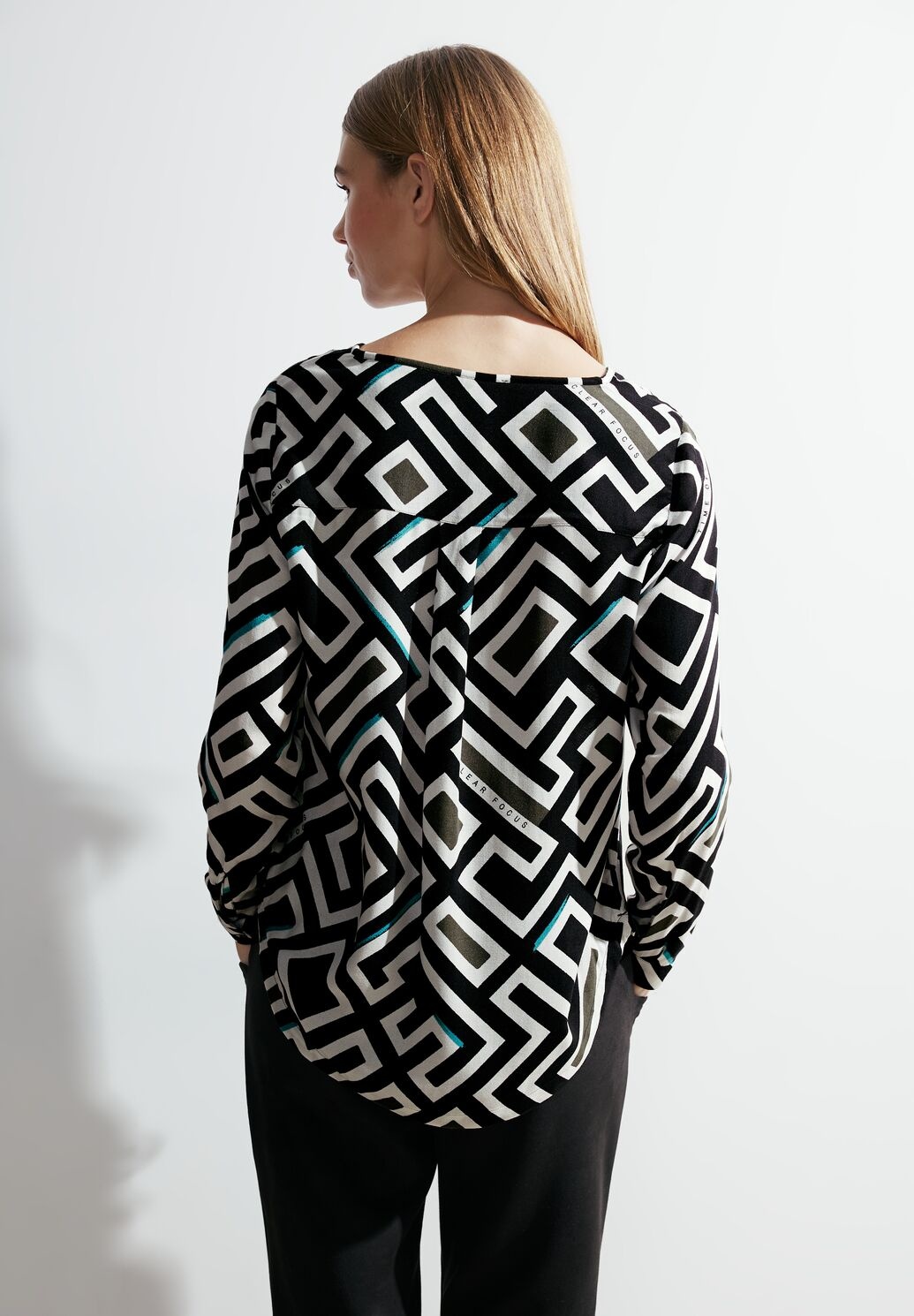 Cecil Blouse with Allover Print - Black