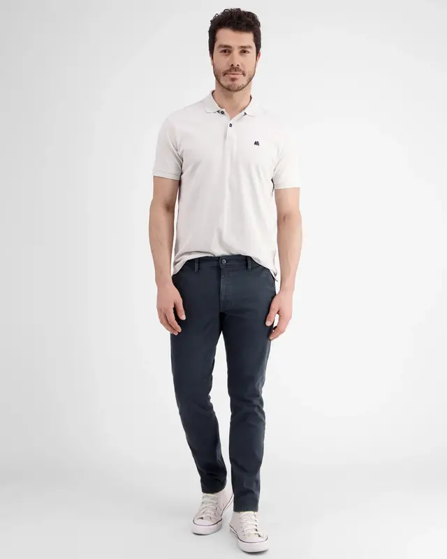 Lerros Chino in softer Hyperflex-Stretch-Qualität - Classic Navy