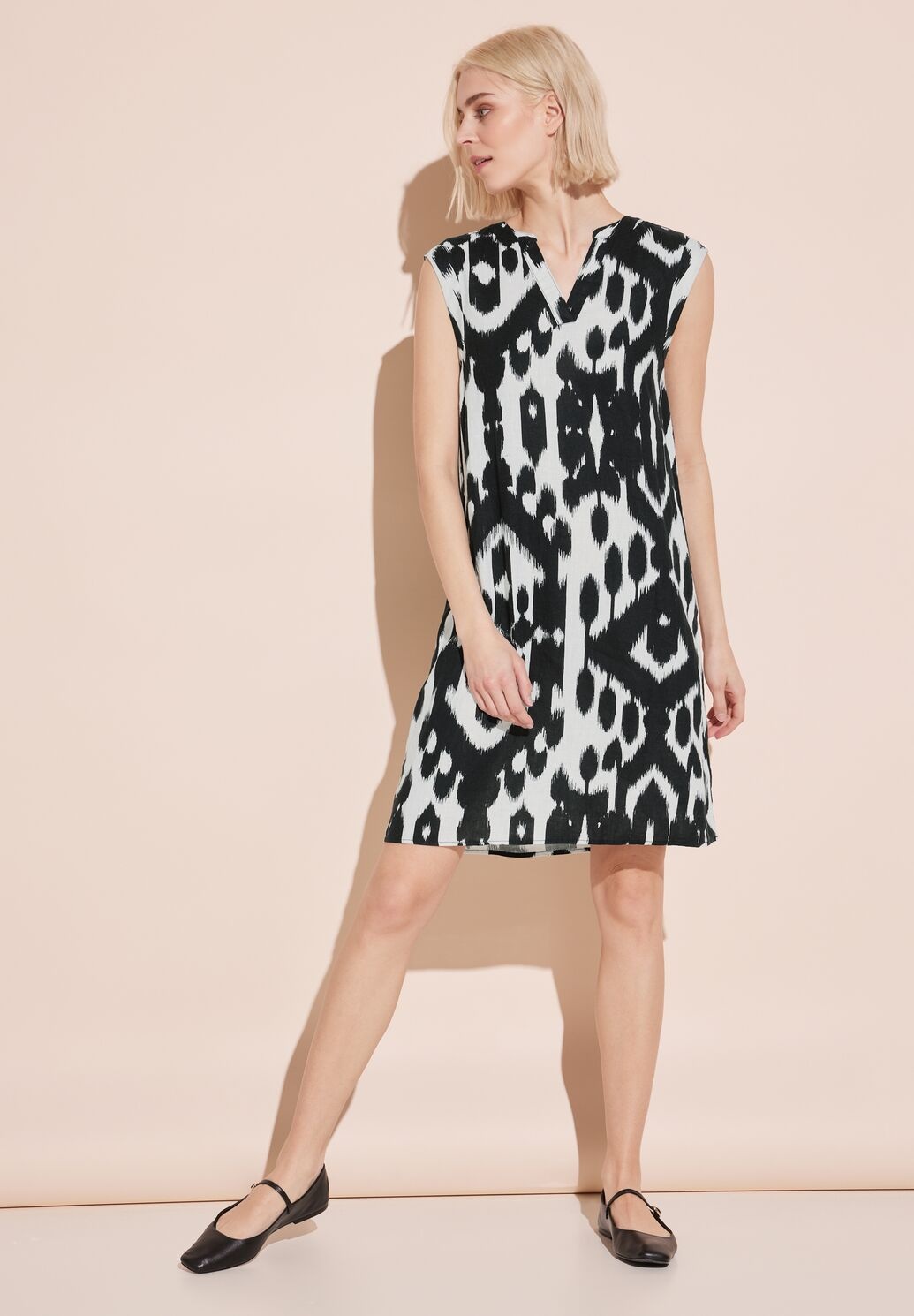 Street One Sleeveless Dress with Print - Black